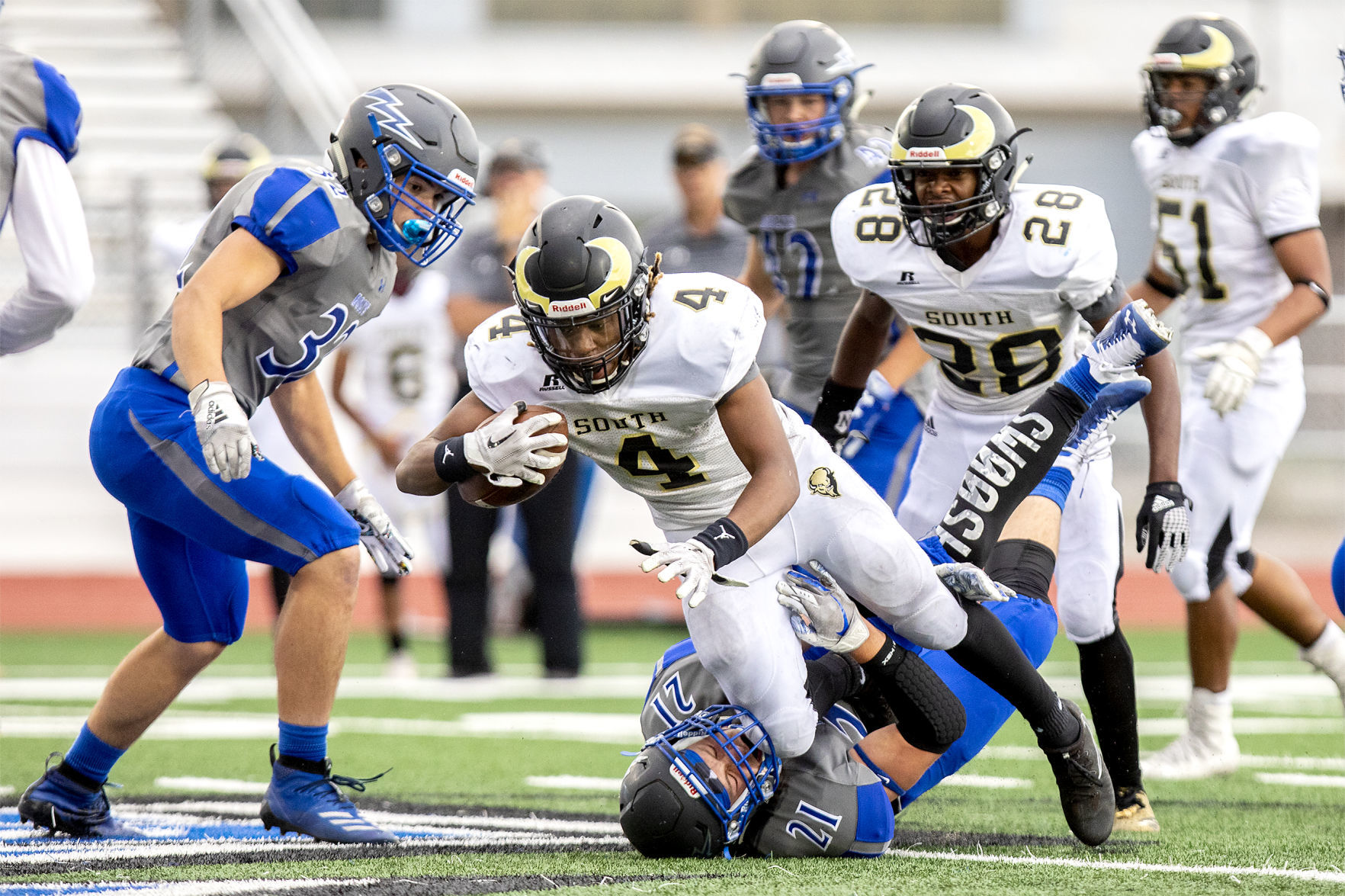 Bolts Vs Bisons
